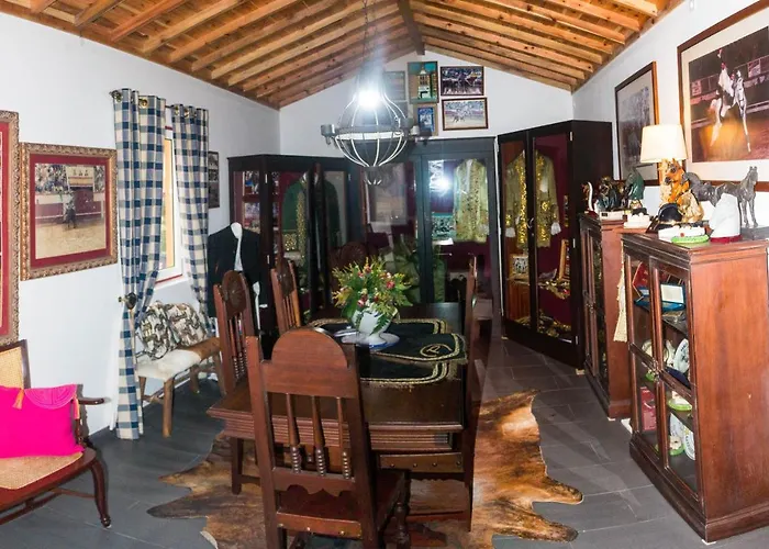 Quinta Do Malhinha- Turismo Chalet Angra do Heroísmo