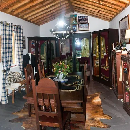 Quinta Do Malhinha- Turismo Chalé Angra do Heroísmo